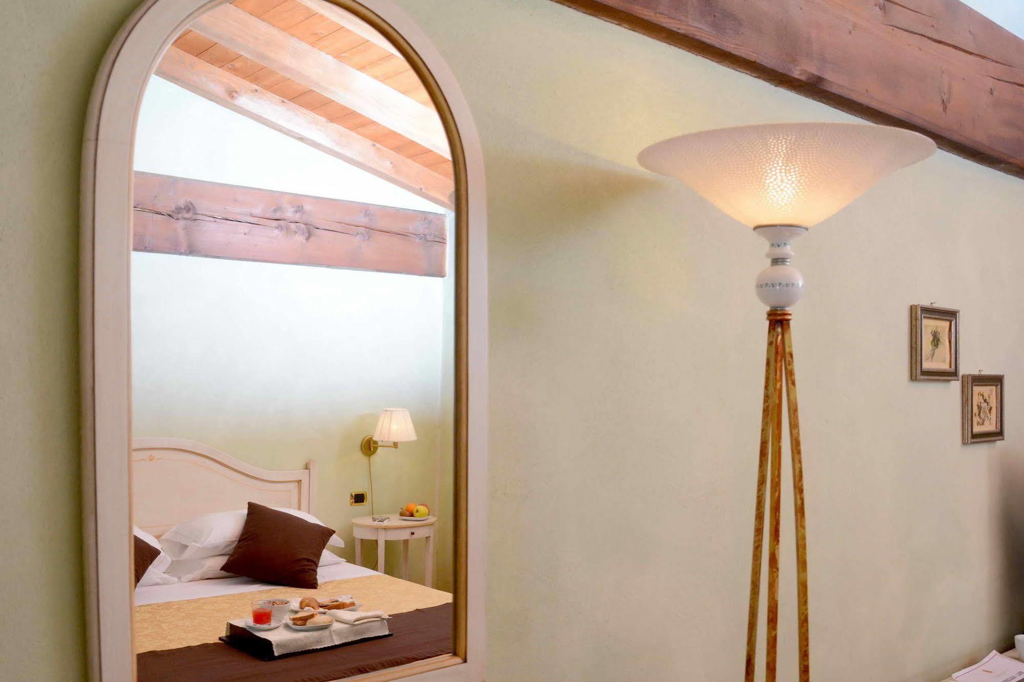 Dimora Storica Antica Hostelleria 3* Crema